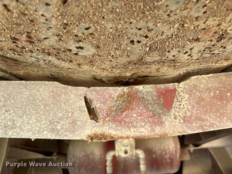 image for item NQ9336 1985 Fruehauf DRX-M2-530  end dump trailer