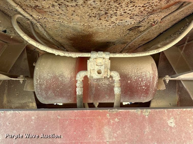 image for item NQ9336 1985 Fruehauf DRX-M2-530  end dump trailer