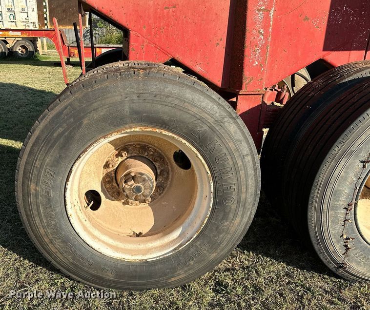 image for item NQ9336 1985 Fruehauf DRX-M2-530  end dump trailer