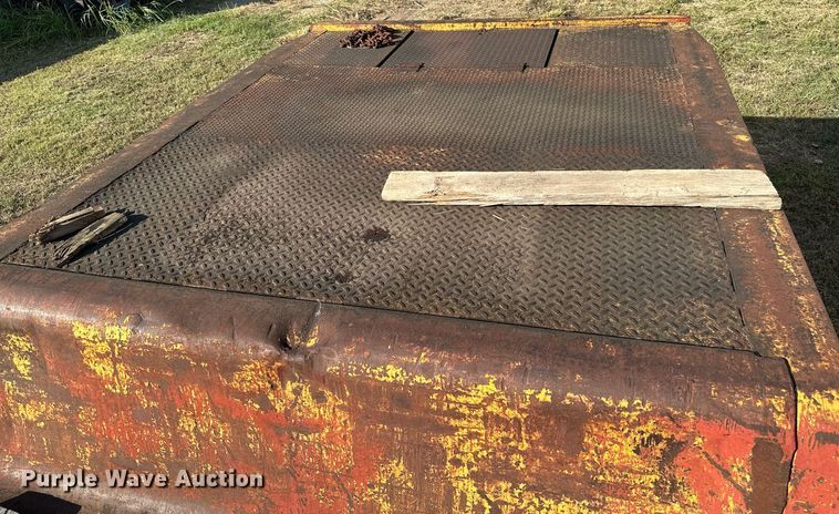 image for item NQ9342 1966 Fruehauf  drop deck trailer