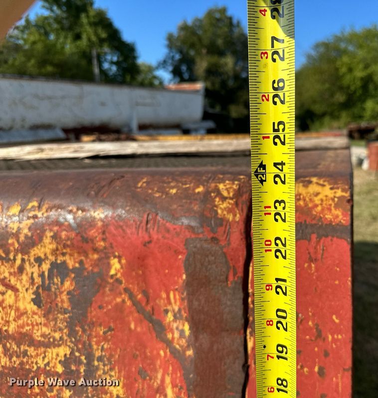 image for item NQ9342 1966 Fruehauf  drop deck trailer