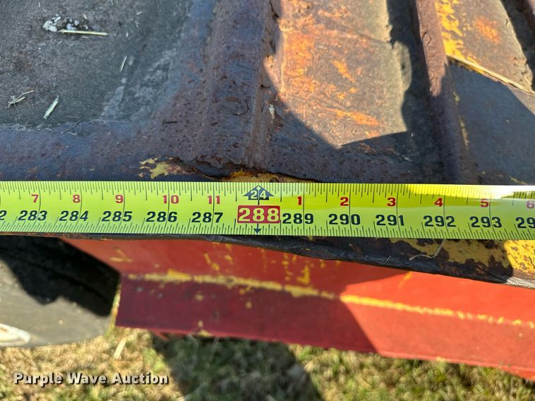 image for item NQ9342 1966 Fruehauf  drop deck trailer