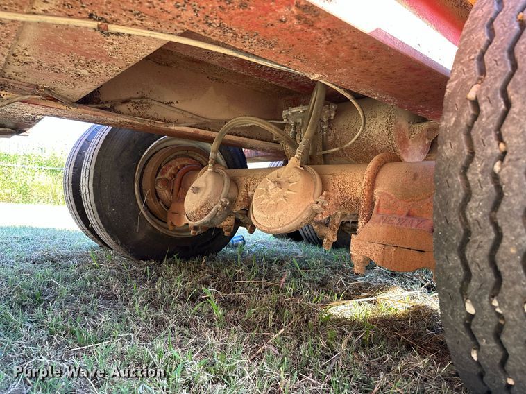 image for item NQ9342 1966 Fruehauf  drop deck trailer