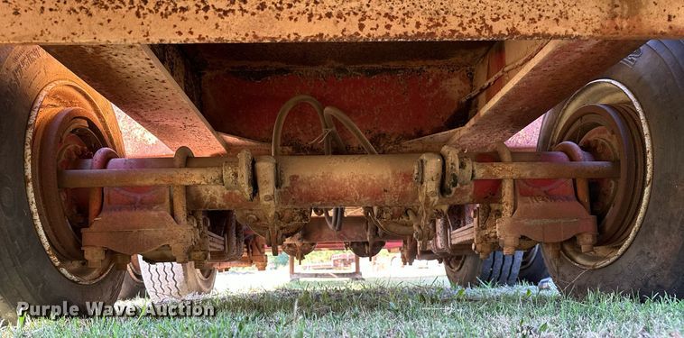 image for item NQ9342 1966 Fruehauf  drop deck trailer