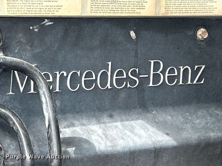 image for item NQ9835 2004 Sterling L9500  dump truck