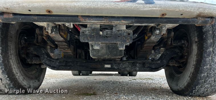 image for item NQ9835 2004 Sterling L9500  dump truck