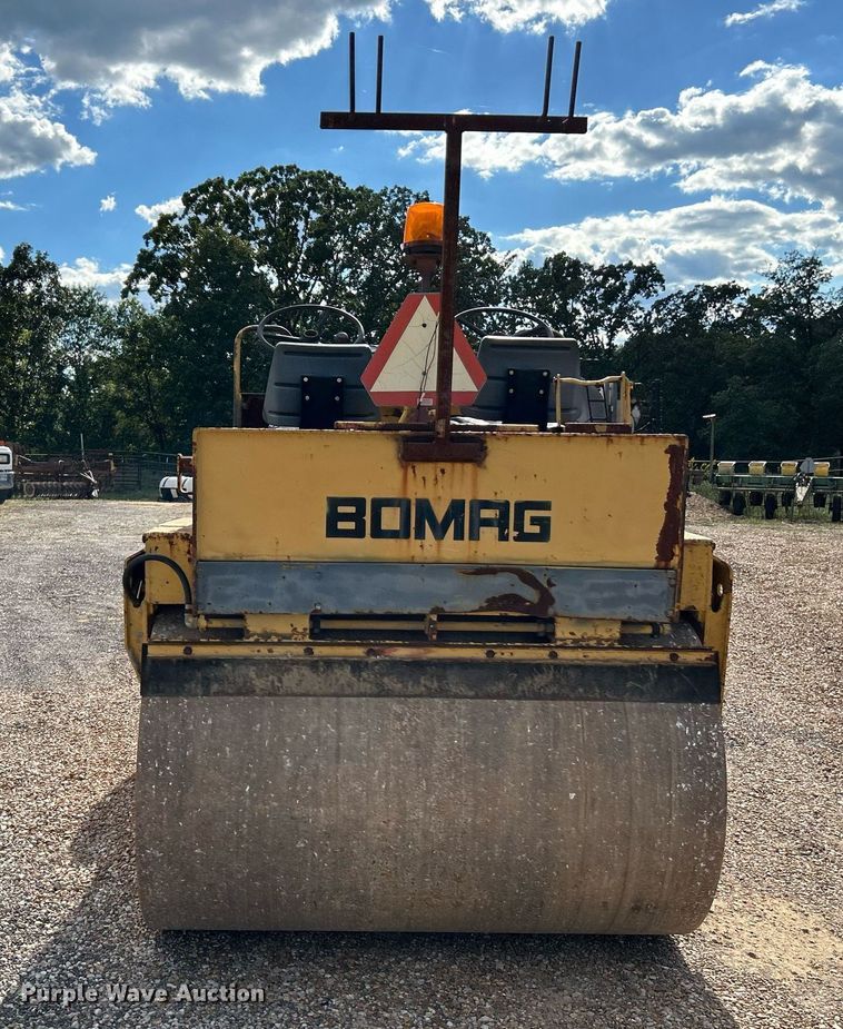 image for item NQ9853 Bomag BW 141/66  double drum vibratory roller