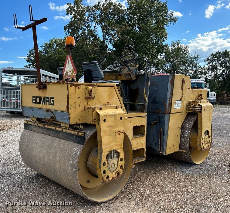 image for item NQ9853 Bomag BW 141/66  double drum vibratory roller