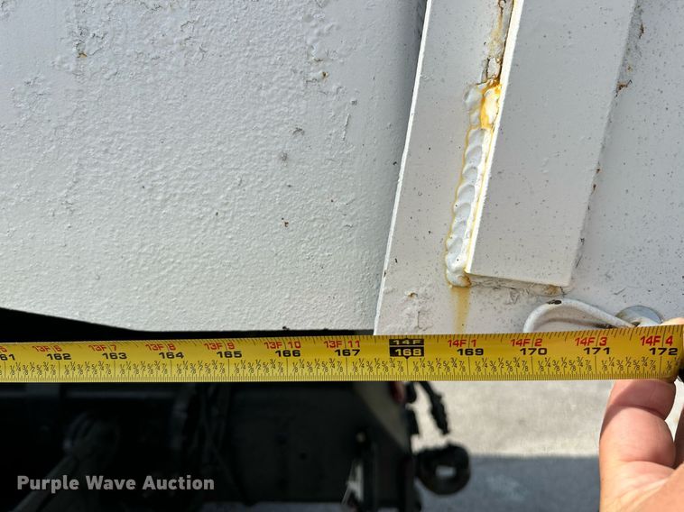 image for item NQ9866 2010 International WorkStar 7400  dump truck