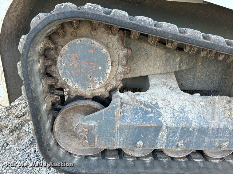 image for item NQ9868 2013 Takeuchi TL12  tracked skid steer loader