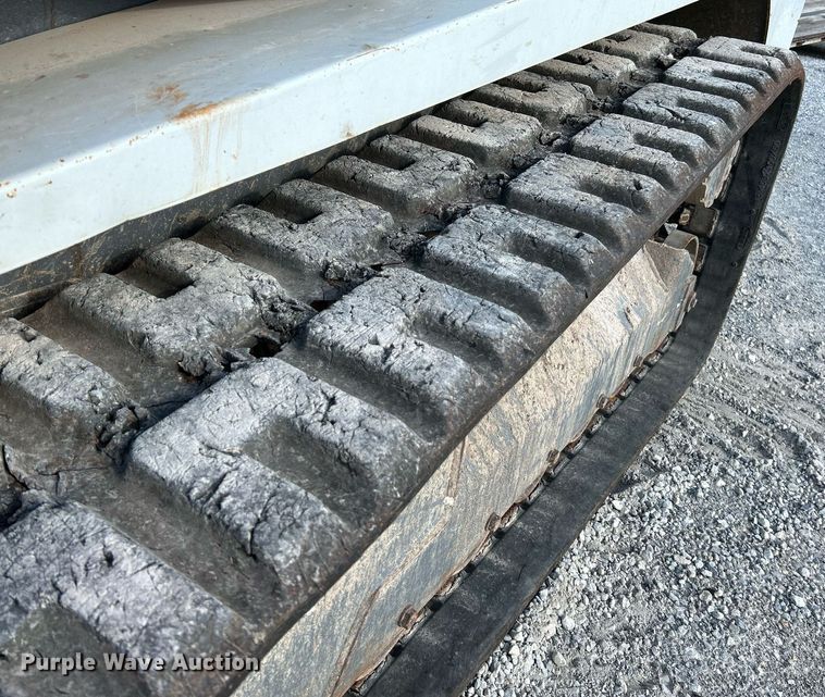 image for item NQ9868 2013 Takeuchi TL12  tracked skid steer loader