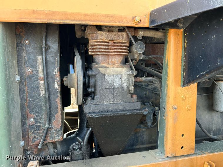 image for item NQ9874 1984 Case MW24C  wheel loader