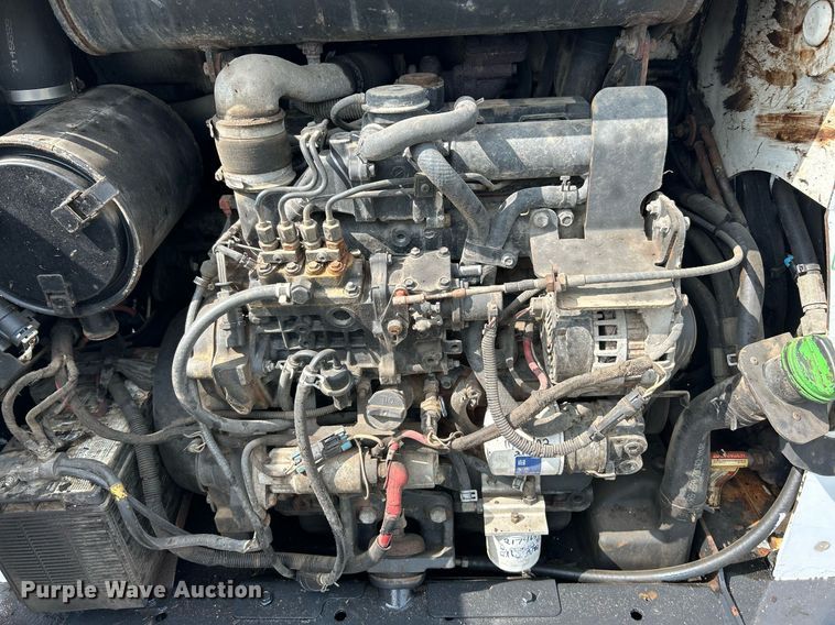 image for item NQ9876 2011 Bobcat T650  tracked skid steer loader