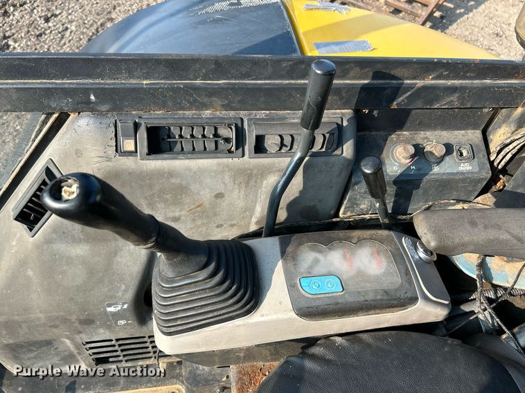 image for item NQ9877 Komatsu PC55MR-2  mini excavator