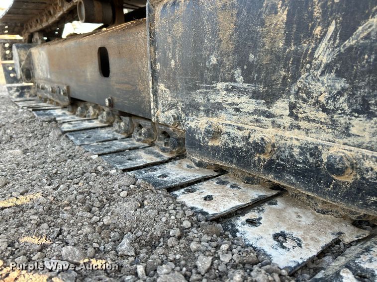 image for item NQ9877 Komatsu PC55MR-2  mini excavator