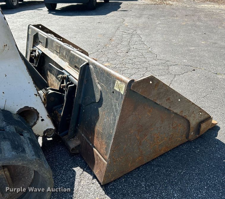 image for item NQ9887 2016 Bobcat T650  tracked skid steer loader