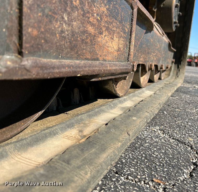 image for item NQ9887 2016 Bobcat T650  tracked skid steer loader