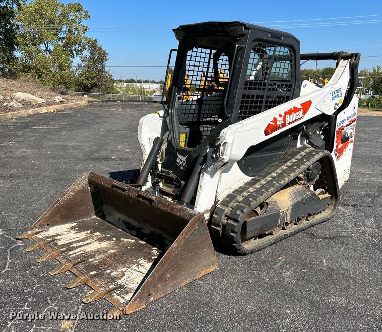 image for item NQ9888 2020 Bobcat T64  tracked skid steer loader