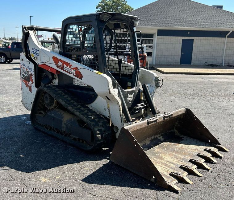 image for item NQ9888 2020 Bobcat T64  tracked skid steer loader