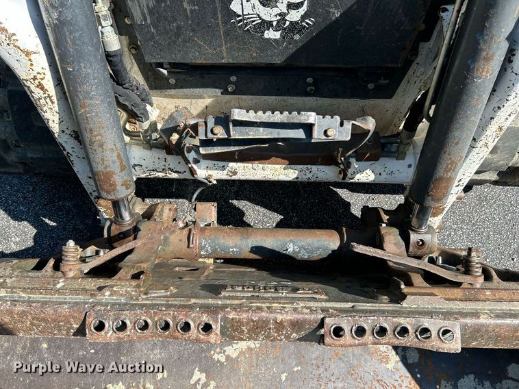 image for item NQ9888 2020 Bobcat T64  tracked skid steer loader