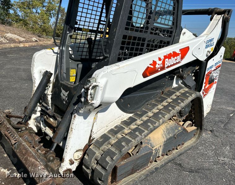 image for item NQ9888 2020 Bobcat T64  tracked skid steer loader