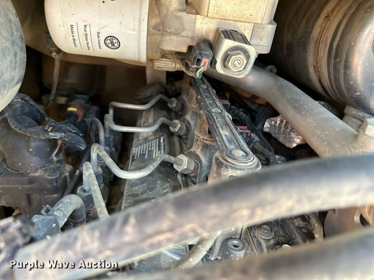 image for item NQ9888 2020 Bobcat T64  tracked skid steer loader