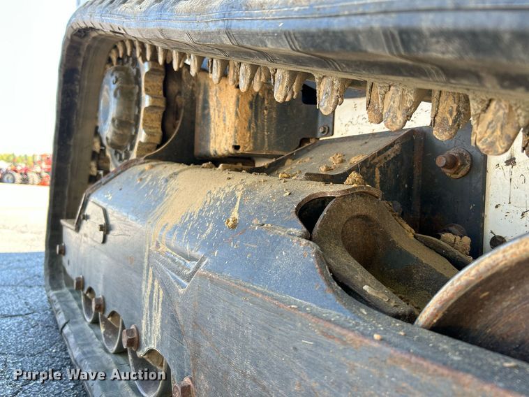 image for item NQ9888 2020 Bobcat T64  tracked skid steer loader