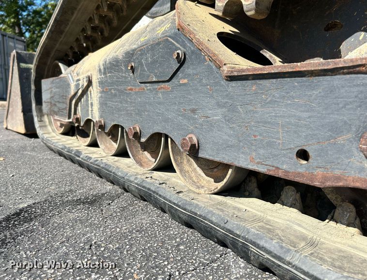 image for item NQ9888 2020 Bobcat T64  tracked skid steer loader