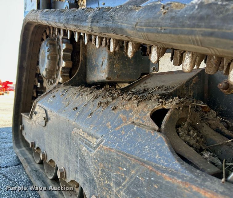 image for item NQ9889 2020 Bobcat T64  tracked skid steer loader