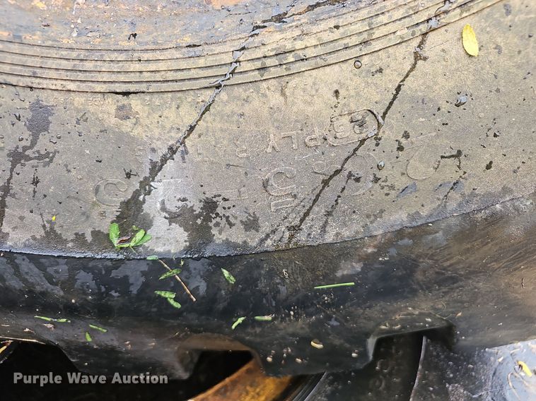 image for item NT9989 (2) 26.5-25 tires