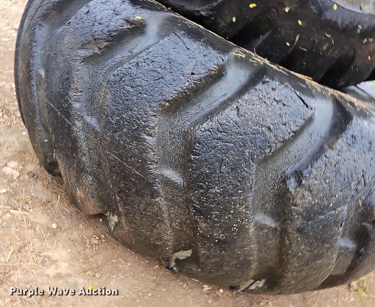 image for item NT9989 (2) 26.5-25 tires