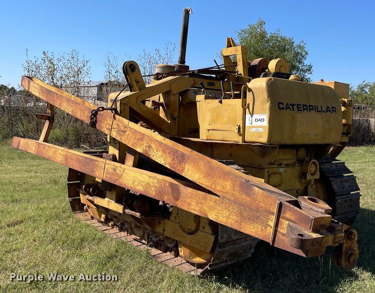 image for item NX9782 1968 Caterpillar D4D  pipelayer