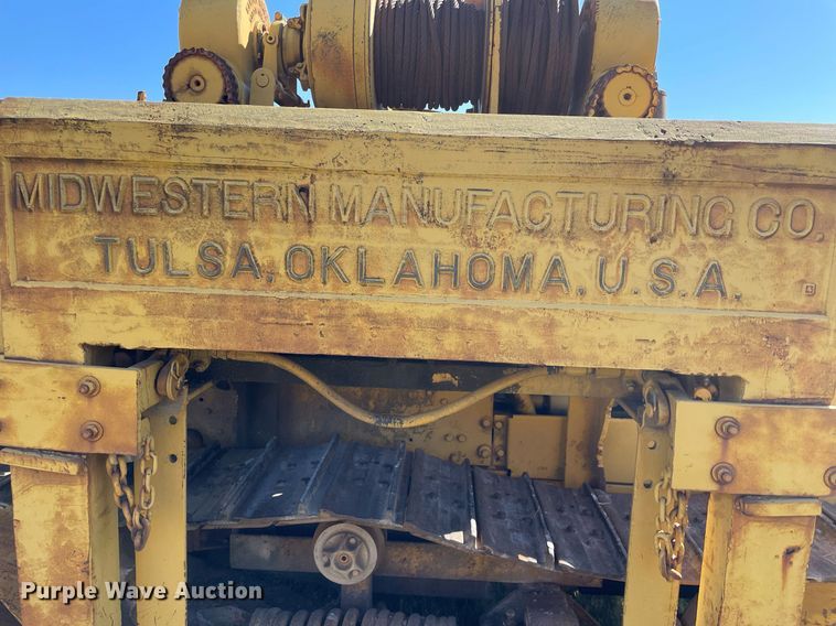 image for item NX9782 1968 Caterpillar D4D  pipelayer