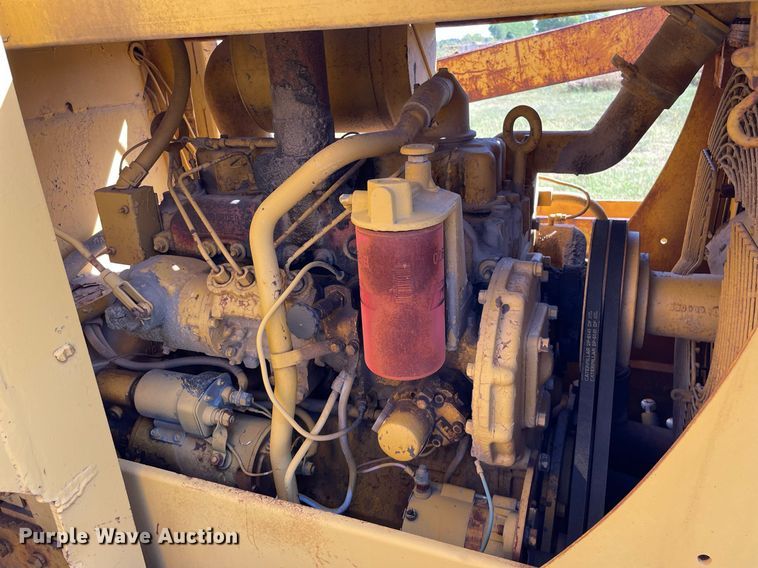 image for item NX9782 1968 Caterpillar D4D  pipelayer