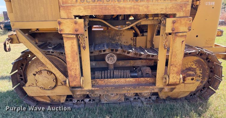 image for item NX9782 1968 Caterpillar D4D  pipelayer