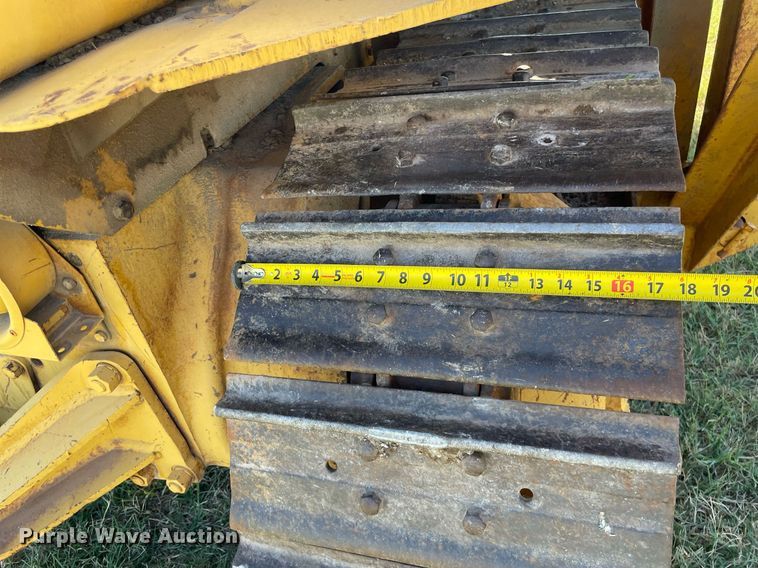 image for item NX9782 1968 Caterpillar D4D  pipelayer