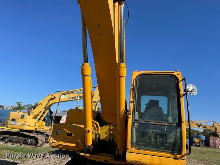 image for item NX9783 2002 Hyundai Robex 290LC-7  excavator
