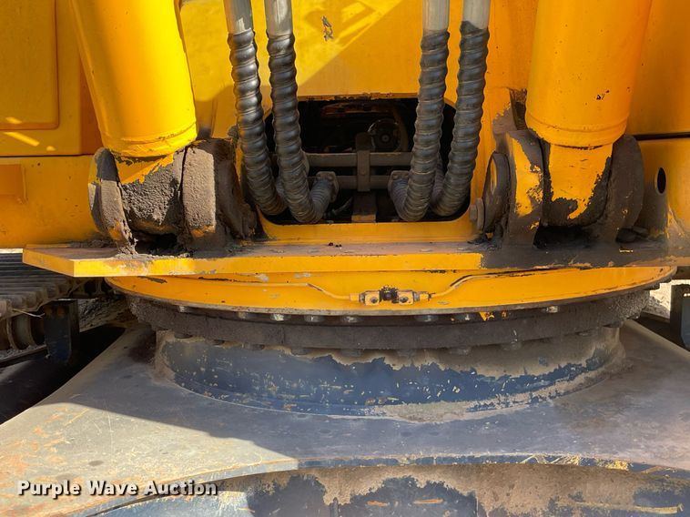 image for item NX9783 2002 Hyundai Robex 290LC-7  excavator