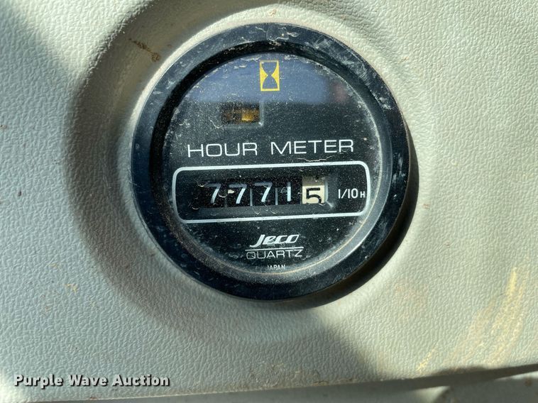 image for item NX9783 2002 Hyundai Robex 290LC-7  excavator