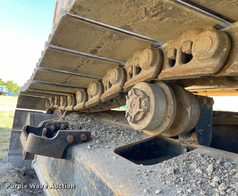 image for item NX9783 2002 Hyundai Robex 290LC-7  excavator