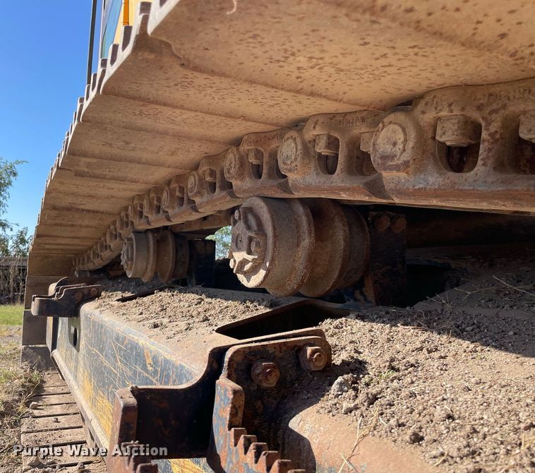 image for item NX9783 2002 Hyundai Robex 290LC-7  excavator