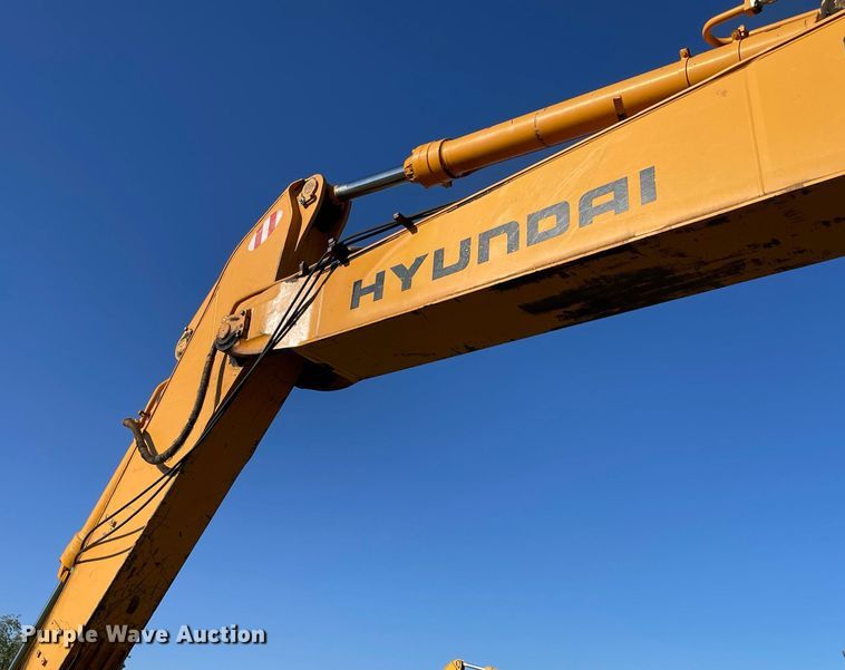 image for item NX9784 2001 Hyundai Robex 290LC-3  excavator