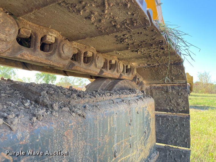 image for item NX9784 2001 Hyundai Robex 290LC-3  excavator