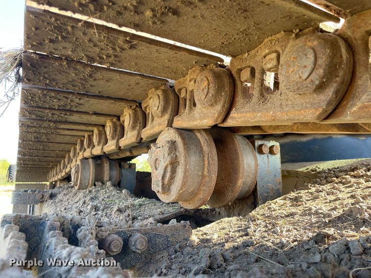 image for item NX9784 2001 Hyundai Robex 290LC-3  excavator