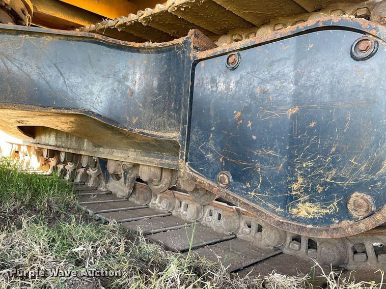 image for item NX9784 2001 Hyundai Robex 290LC-3  excavator