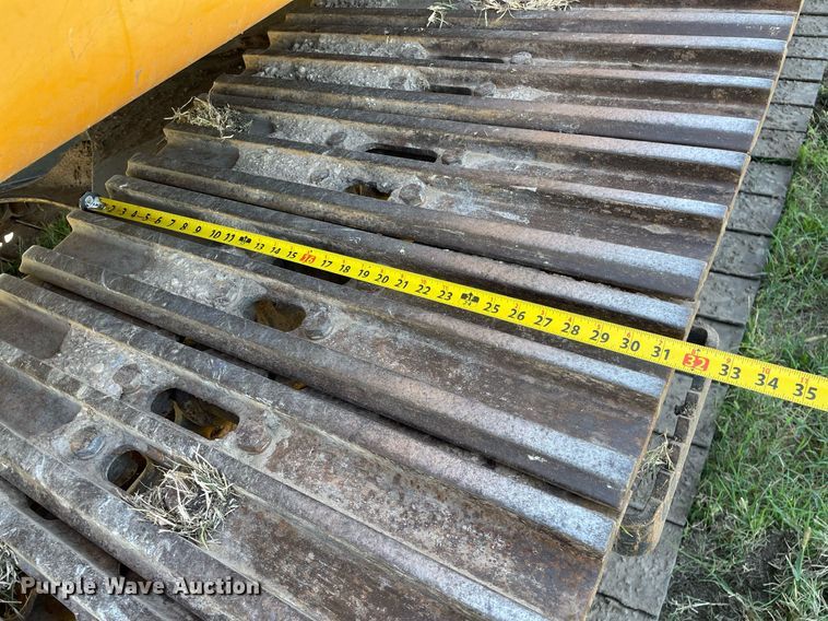 image for item NX9784 2001 Hyundai Robex 290LC-3  excavator