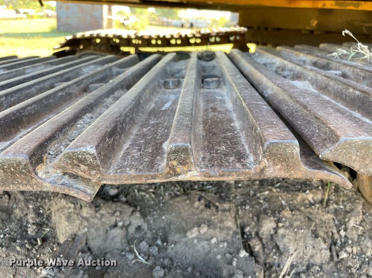 image for item NX9784 2001 Hyundai Robex 290LC-3  excavator