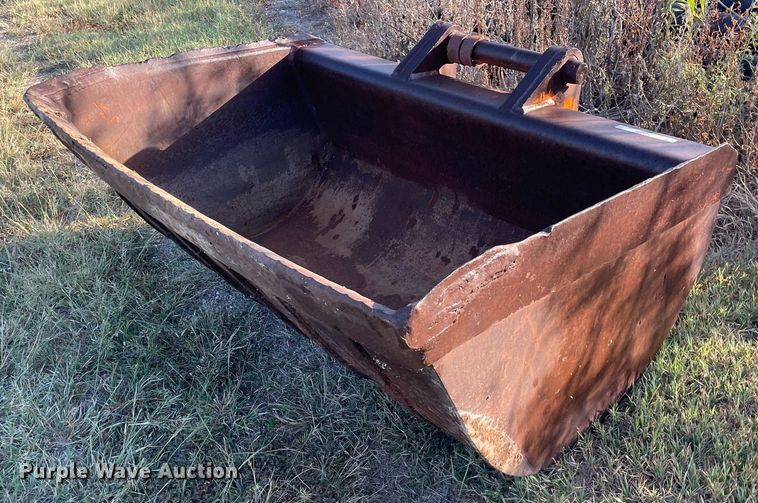 image for item NX9785 59" W excavator bucket