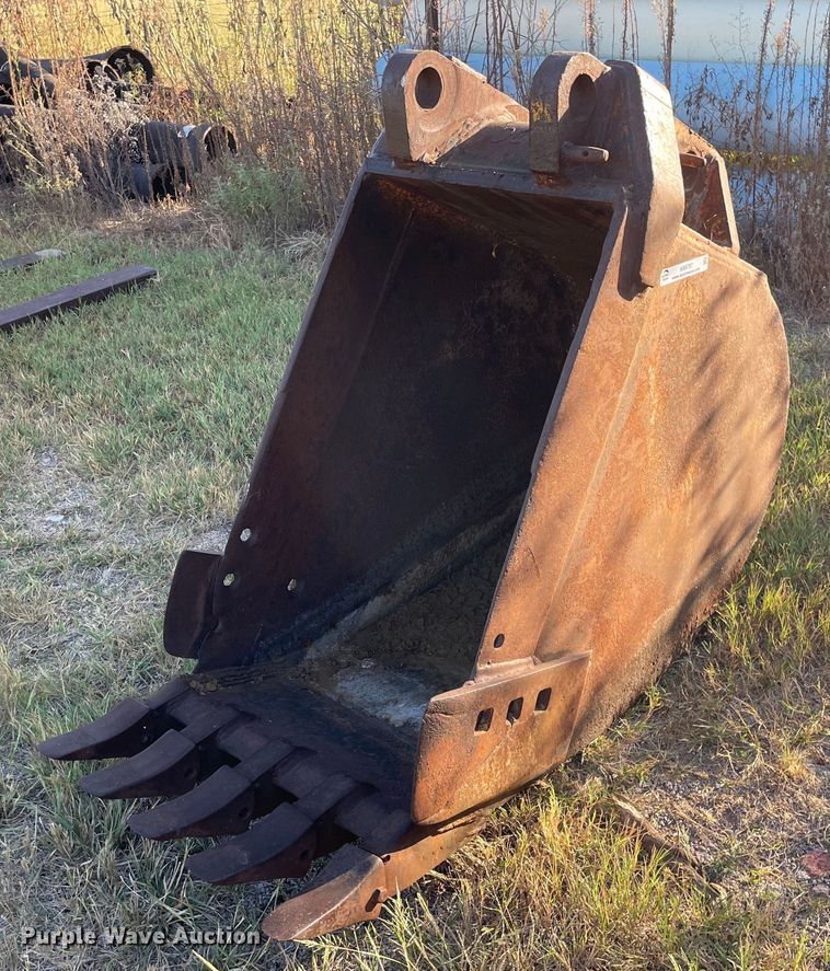 image for item NX9787 Excavator bucket