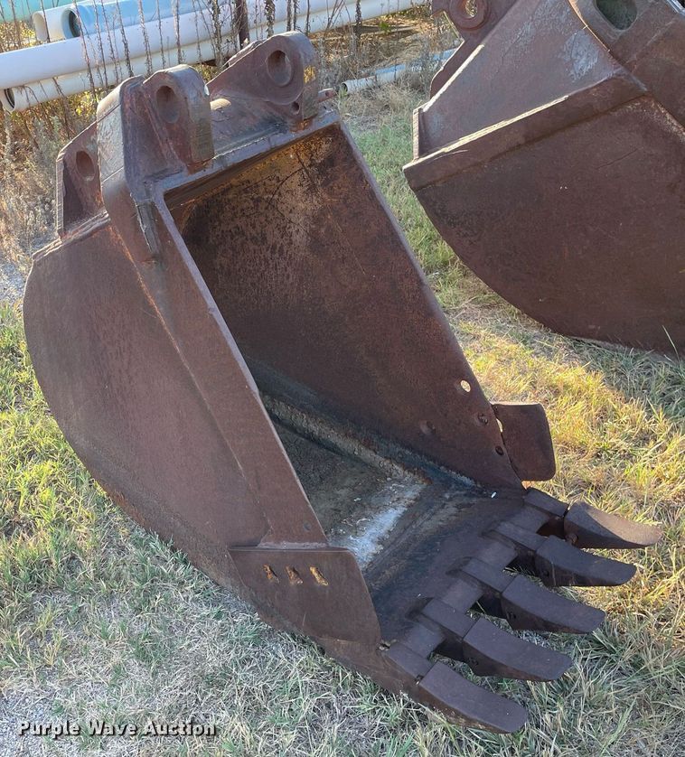 image for item NX9787 Excavator bucket